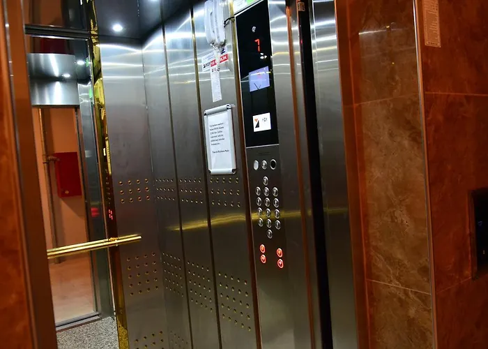 Ξενοδοχείο με διαμερίσματα Timucin 3*